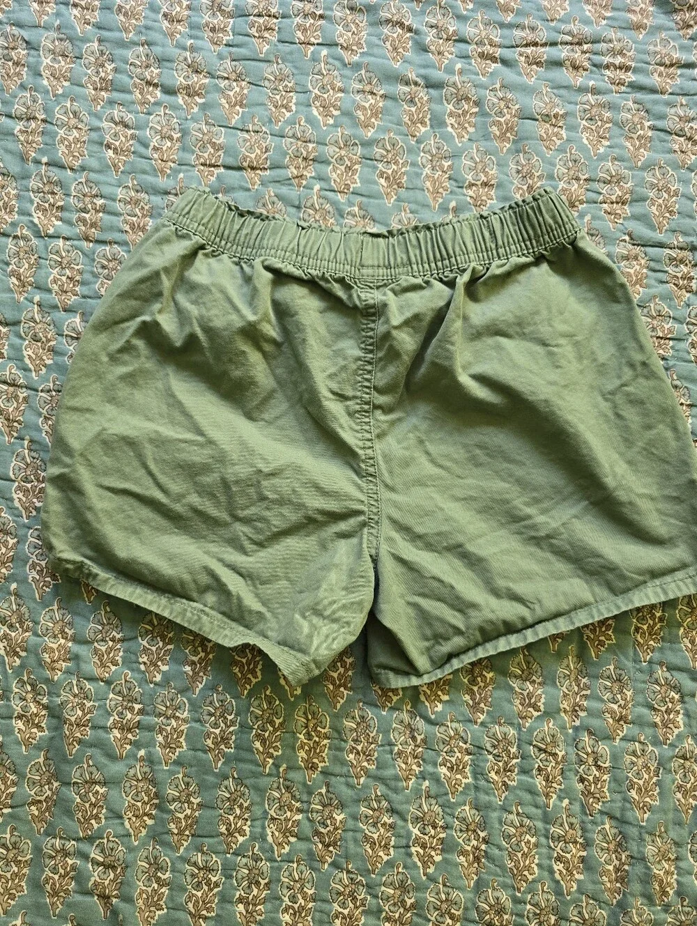 GAP elastic waistband